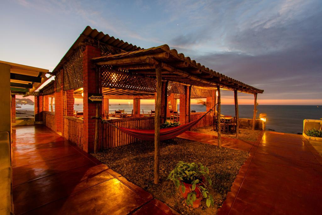 Punta Ballenas Mancora Lodge Eksteriør billede