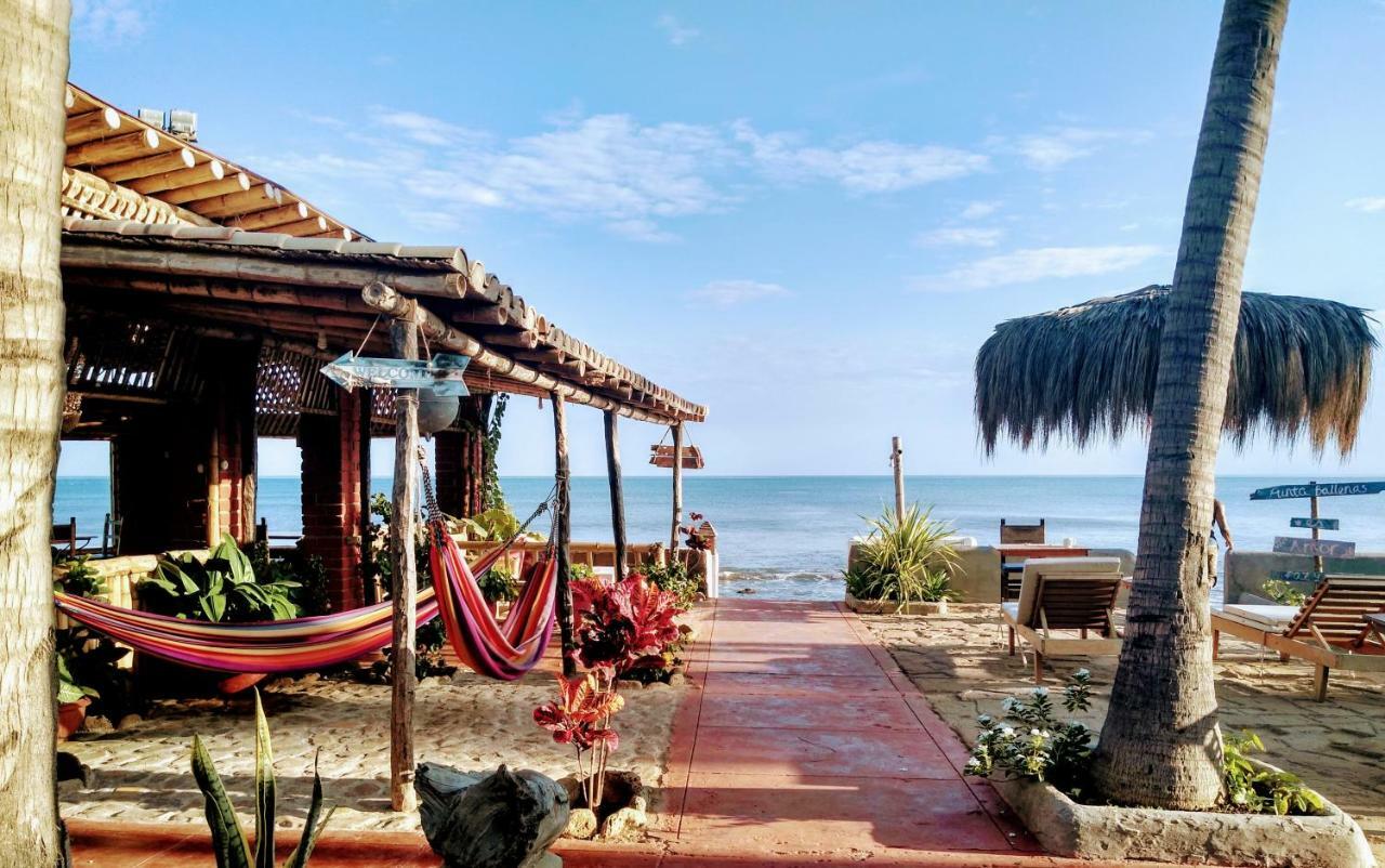 Punta Ballenas Mancora Lodge Eksteriør billede